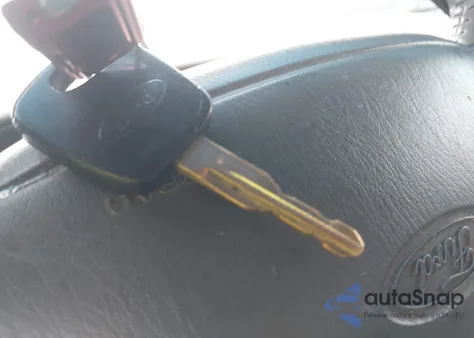 2002 Ford F-150 Xl/Xlt из США, поврежденный, VIN 1FTRX17202NA22599